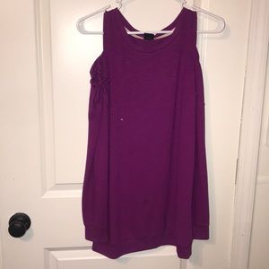 Maroon long sleeve cut shoulder